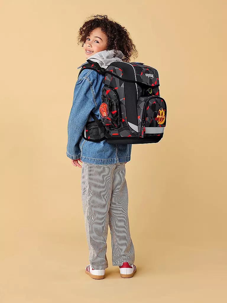 ERGOBAG | Set di zaini scolastici 6 pz. CUBO LIGHT TaekBärdo | Nero