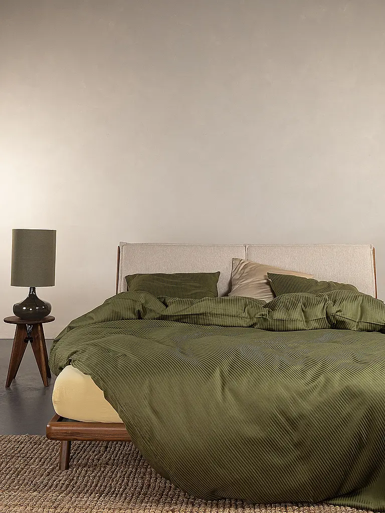 ESSENZA | Biancheria da letto in raso 70x90cm / 140x200cm COLETTA Moss | Oliva