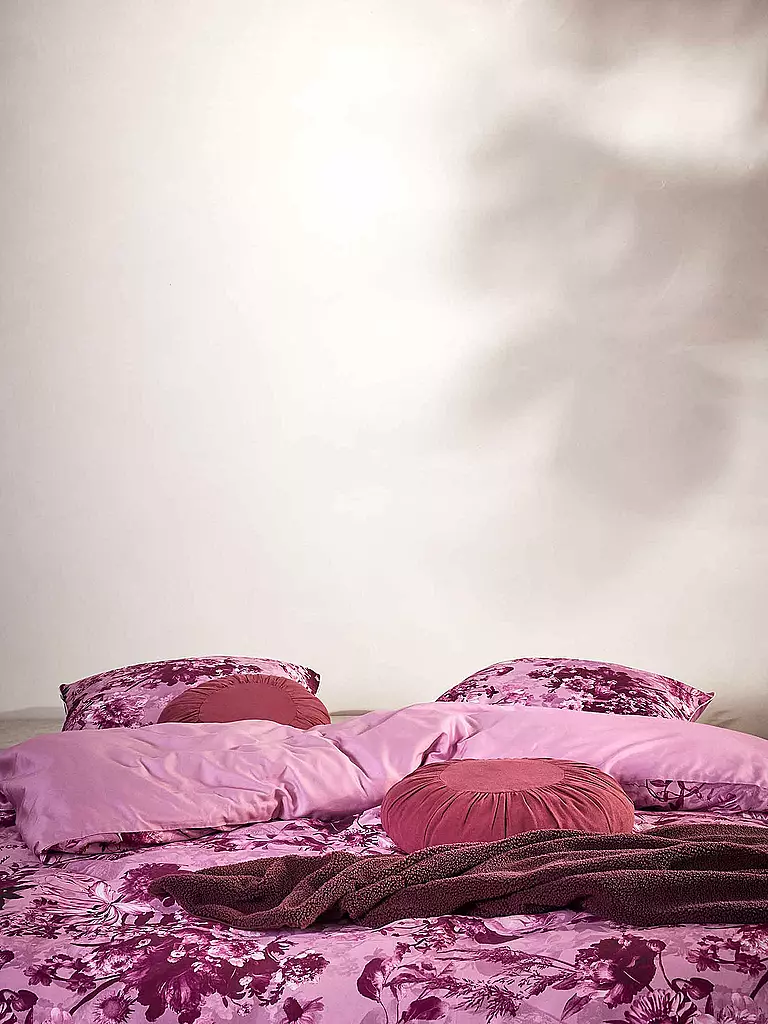 ESSENZA | Biancheria da letto in raso ANNABELLA 70x90cm/140x200cm Spot on Pink |