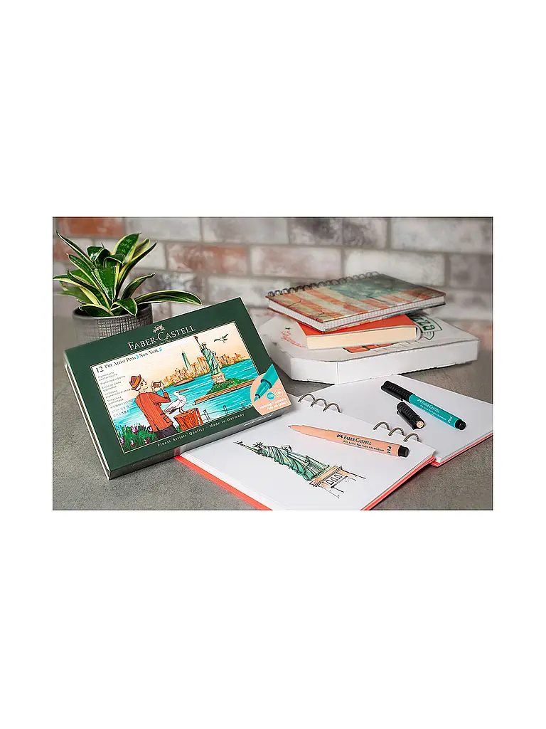 FABER-CASTELL | Set di pennarelli a inchiostro di china da 12 pezzi Pitt Artist Pen | 