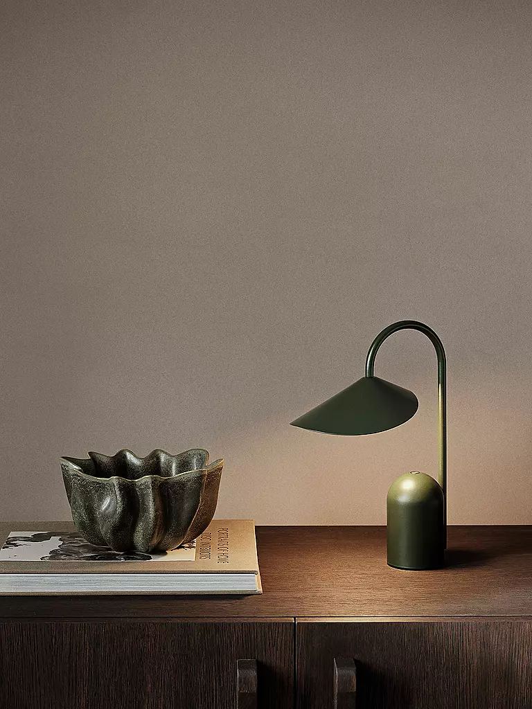 FERM LIVING | Lampada portatile ARUM verde | Verde