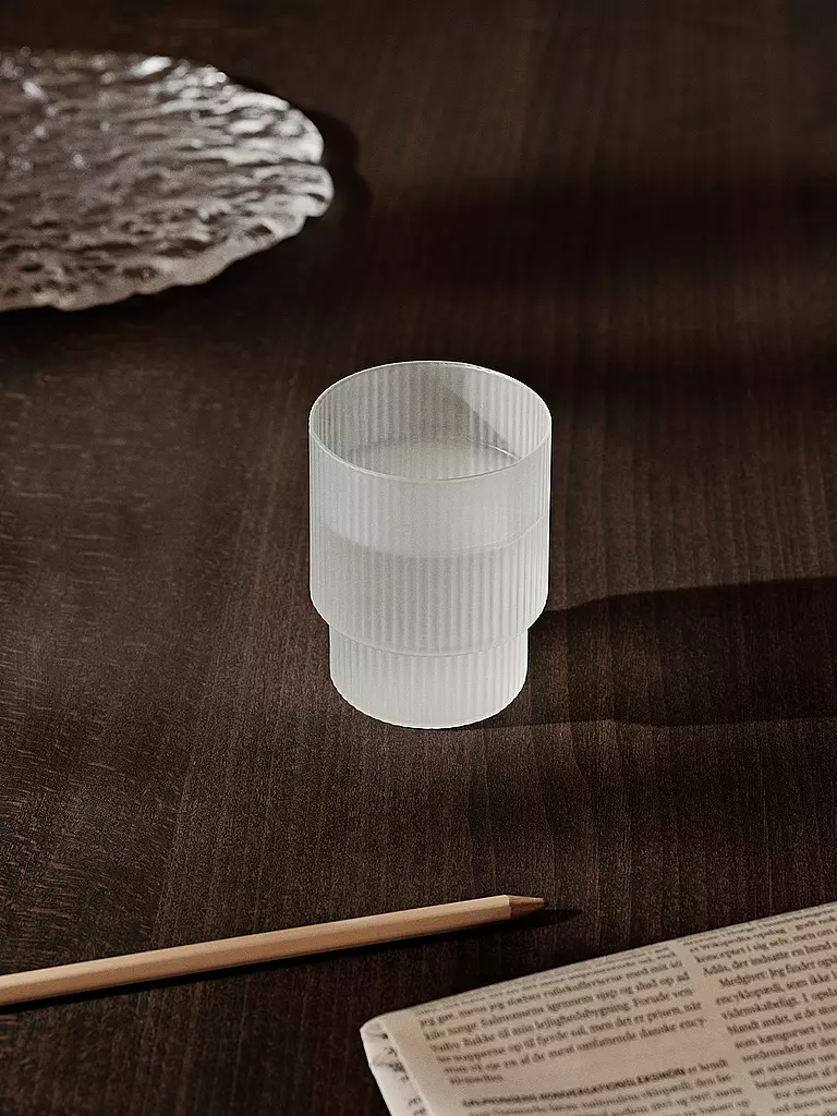 FERM LIVING | Set di 4 bicchieri RIPPLE Frosted |