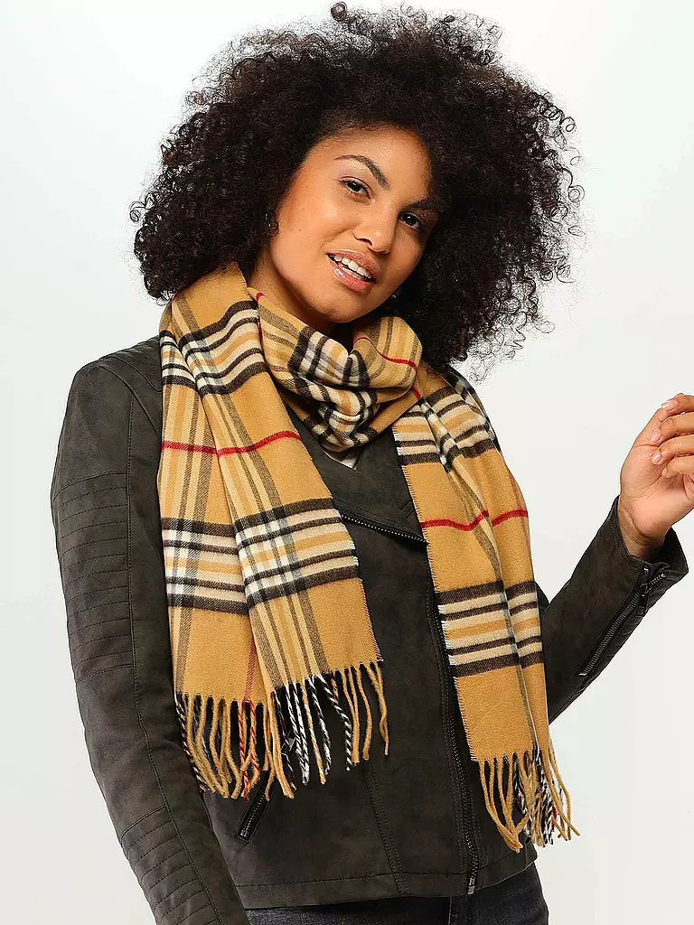 FRAAS | Sciarpa
Marca: FRAAS
Colore: camel
Categorie: Moda,Donna

Materiale: Poliacrilico / Acrilico,Maglia fine
Motivo: All-over,A quadri
Stile: Casual
Dettagli: Frange | Cammello