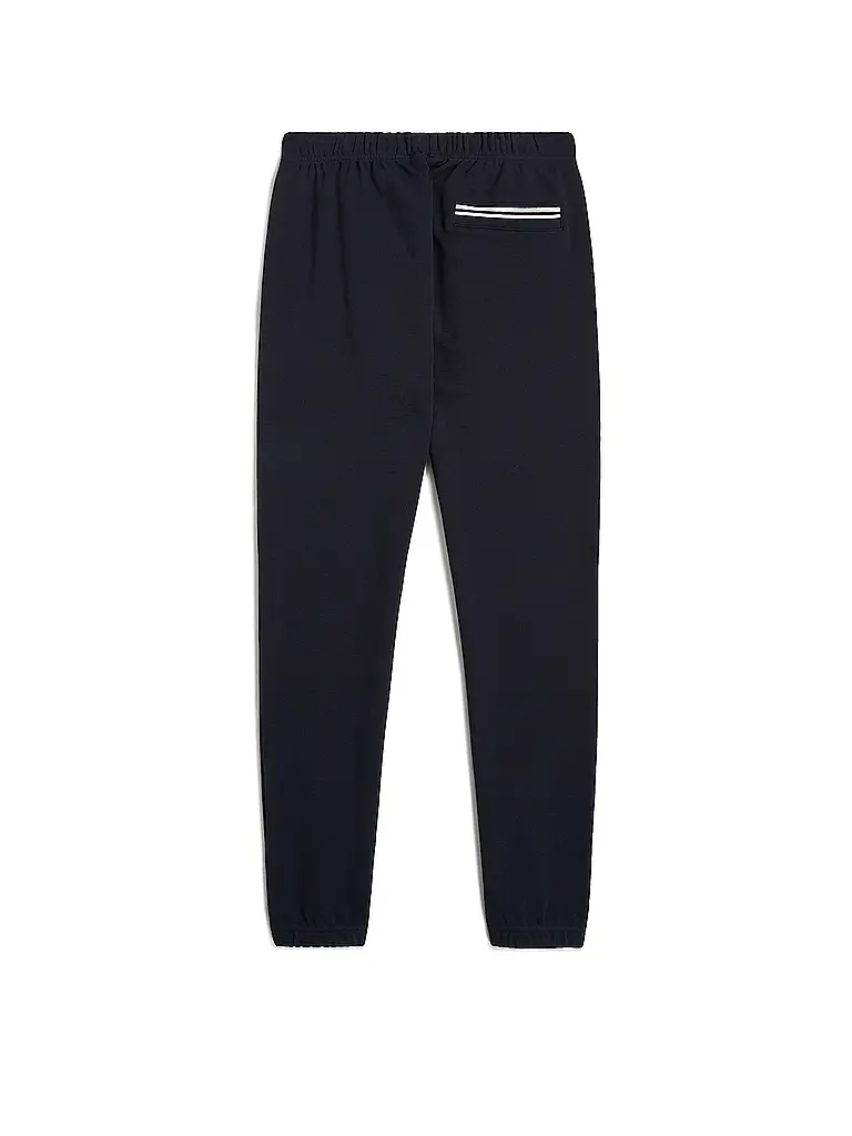 FRED PERRY | Jogginghose
Marca: FRED PERRY
Colore: blu
Categorie: Moda, Uomo
Materiale: Felpa, Cotone
Motivo: Tinta unita
Lunghezza (pantaloni/jeans): Lunghezza normale
Stile: Trend
Altezza vita: Vita media
Dettagli: Tasche laterali, Logo, Coulisse |