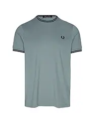 FRED PERRY | Nome prodotto: T-Shirt
Marca: FRED PERRY
Colore: menta
Categorie: Moda, Uomo

Lunghezza manica: Manica corta
Scollo: Girocollo
Materiale: Jersey, Cotone
Motivo: Tinta unita
Vestibilità (capispalla): Regular
Stile: Trendy
Dettagli: Logo | Menta