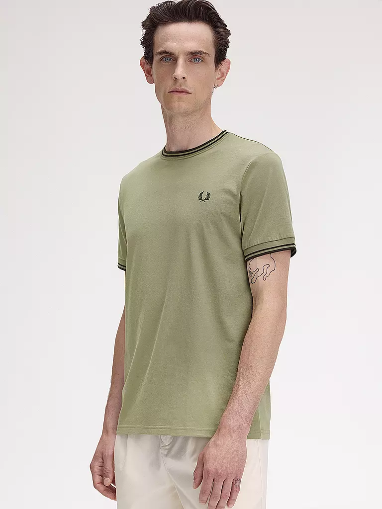 FRED PERRY | T-shirt | Oliva