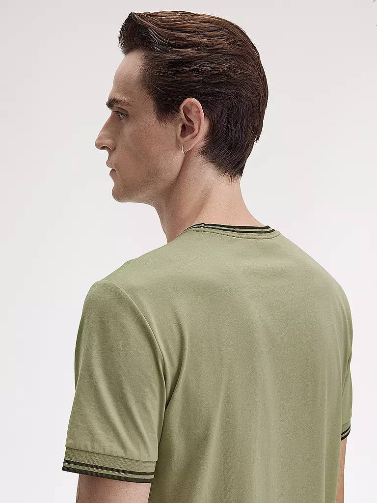 FRED PERRY | T-shirt | Oliva