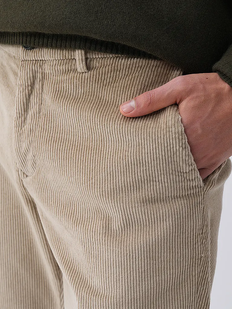 FYNCH-HATTON | Pantaloni in velluto a coste | Beige
