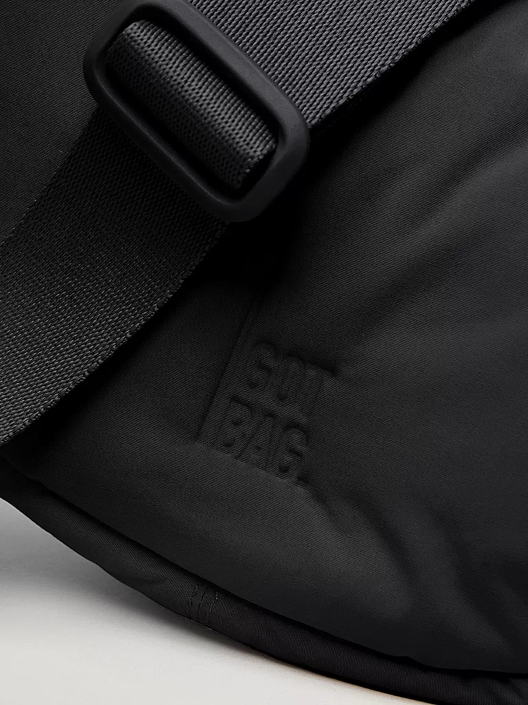 GOT BAG | Gürteltasche CLOUD MOON BAG Small
Marke: GOT BAG
Farbe: schwarz
Kategorien: Mode,Damen

Materiale: Nylon
Motivo: Tinta unita
Stile: Pure
Dettagli: Idrorepellente | Nero