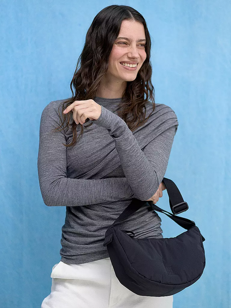 GOT BAG | Gürteltasche CLOUD MOON BAG Small
Marke: GOT BAG
Farbe: schwarz
Kategorien: Mode,Damen

Materiale: Nylon
Motivo: Tinta unita
Stile: Pure
Dettagli: Idrorepellente | Nero