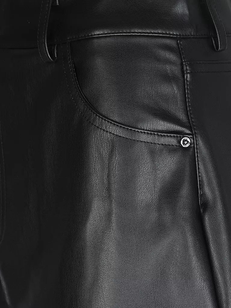 GUESS | Rock in Lederoptik | Nero