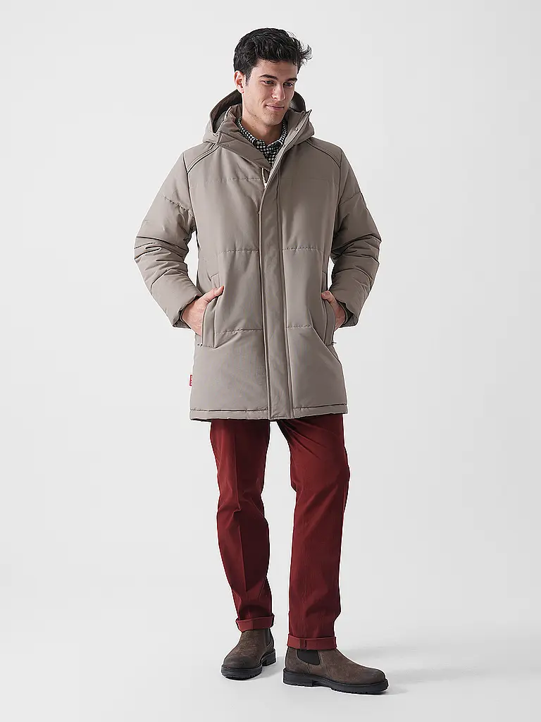 HILTL | Chino TILO | Rosso scuro