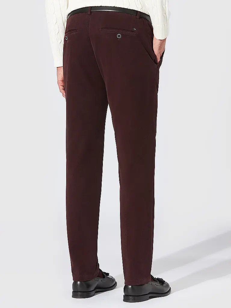 HILTL | Chino TRENTO PEACH  | Rosso scuro