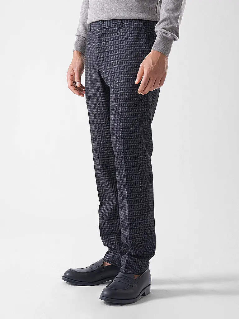 HUGO | Chino HESTEN |