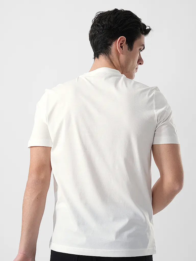 HUGO | Nome prodotto: T-Shirt DANOTIE
Marca: HUGO
Colore: bianco
Categorie: Moda,Uomo

Lunghezza manica: Manica corta
Scollo: Girocollo
Materiale: Jersey,Cotone
Motivo: Logo
Vestibilità (capispalla): Regular
Stile: Pure,Trend | Bianco