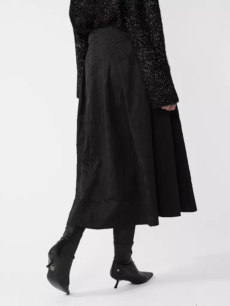IN WEAR | Midirock YANAHIW | Nero