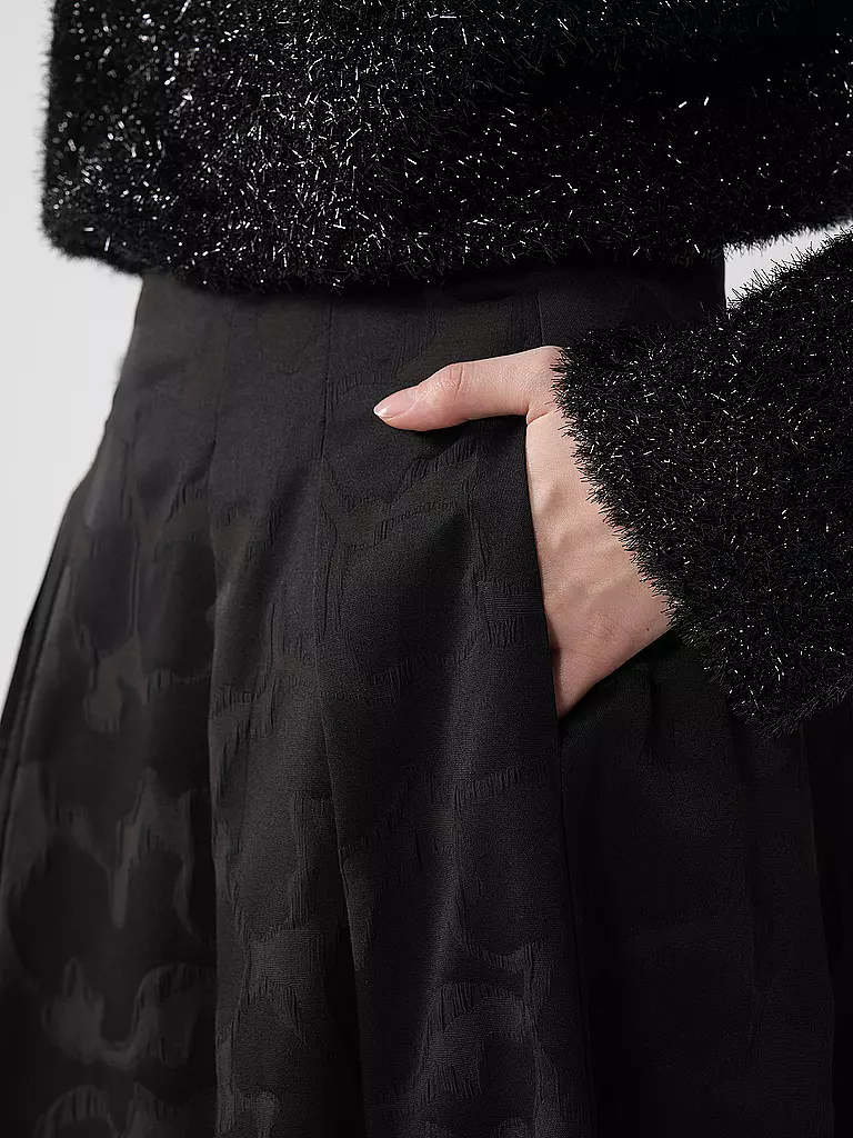 IN WEAR | Midirock YANAHIW | Nero