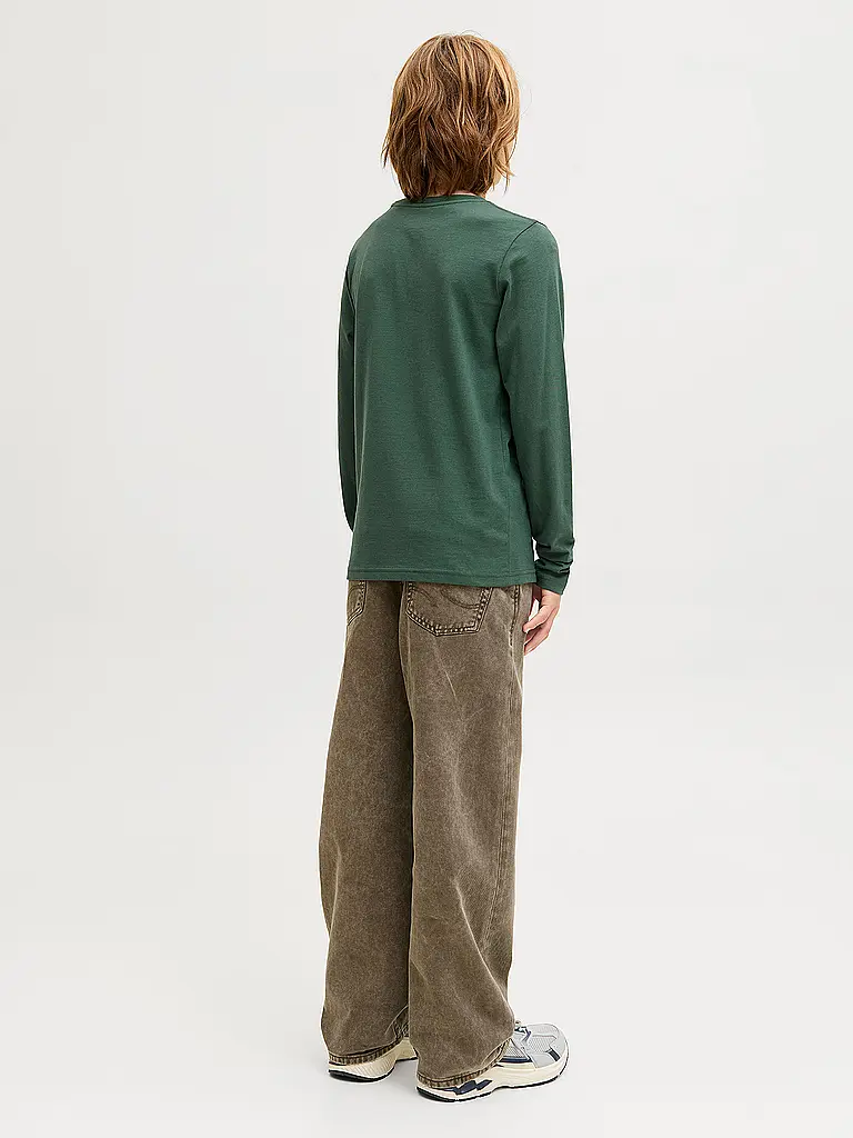 JACK & JONES | Jungen Langarmshirt JORBLEECKER
Marke: JACK & JONES
Farbe: dunkelgrün
Kategorien: Moda,Bambini,Ragazzi
Ärmellänge: Manica lunga
Ausschnitt: Girocollo
Material: Jersey,Baumwolle
Musterung: Tinta unita
Passform (Oberbekleidung): Regular
Stil: Young Fash |