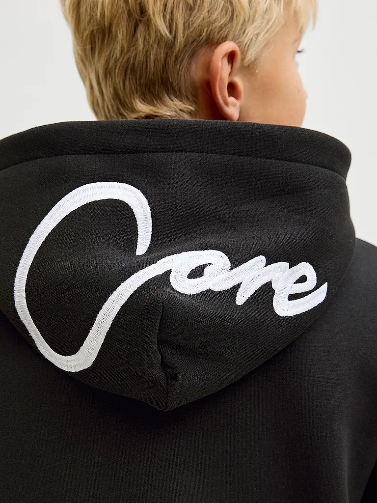 JACK & JONES | Jungen Sweater JCOPOINT
Marke: JACK & JONES
Farbe: schwarz
Kategorien: Mode,Kinder,Jungen
Ärmellänge: Langarm
Material: Sweat,Baumwolle,Polyester / Polyamid
Kragenform: Kapuze
Musterung: Unifarben
Passform (Oberbekleidung): Locker
Stil: Young Fashion
D |