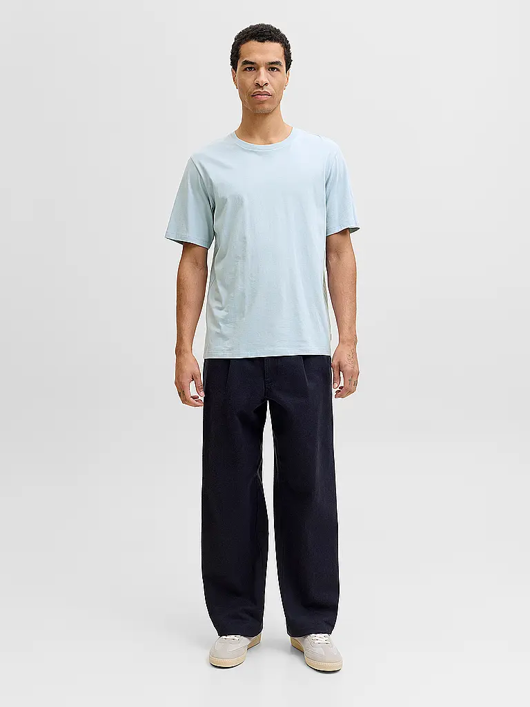 JACK & JONES | Nome prodotto: T-Shirt JJEORGANIC
Marca: JACK & JONES
Colore: azzurro
Categorie: Moda, Uomo

Lunghezza manica: Manica corta
Scollo: Girocollo
Materiale: Cotone
Motivo: Tinta unita
Vestibilità (capispalla): Regular | Blu chiaro