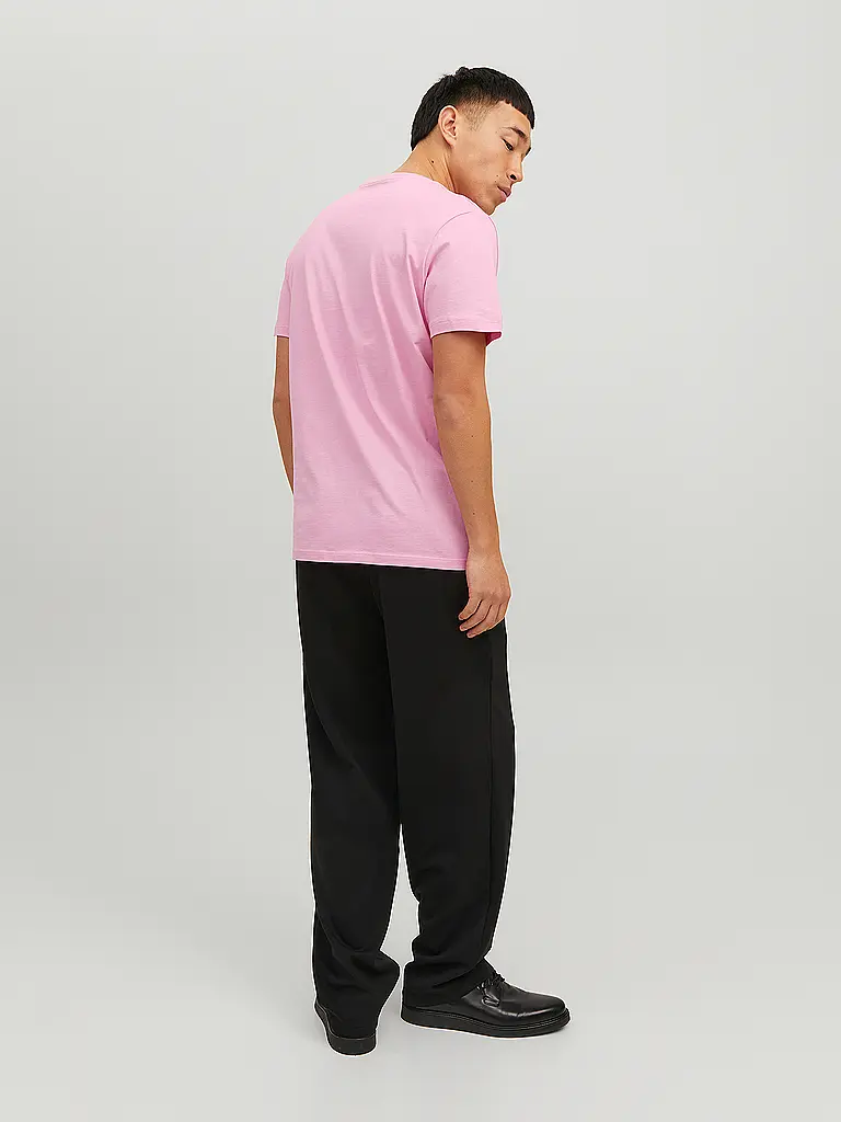 JACK & JONES | Nome prodotto: T-Shirt JJEORGANIC
Marca: JACK & JONES
Colore: rosa
Categorie: Moda, Uomo

Lunghezza manica: Manica corta
Scollo: Girocollo
Materiale: Cotone
Motivo: Tinta unita
Vestibilità (capispalla): Regular | Rosa