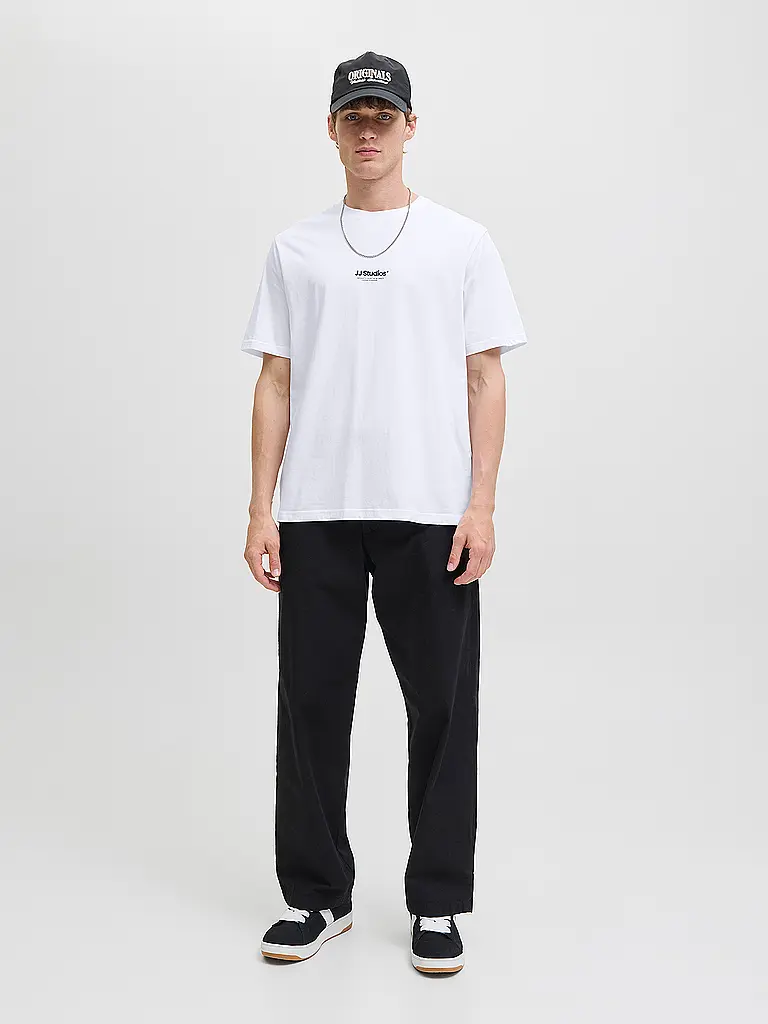 JACK & JONES | Nome prodotto: T-Shirt JJESOHO
Marca: JACK & JONES
Colore: bianco
Categorie: Moda, Uomo

Lunghezza manica: Manica corta
Scollo: Girocollo
Materiale: Cotone
Motivo: Tinta unita
Vestibilità (capispalla): Regular
Dettagli: Logo | Bianco