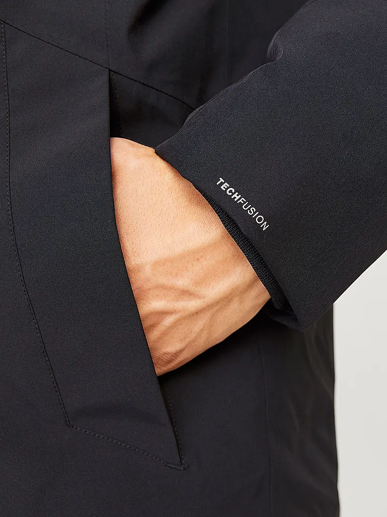 JACK & JONES | Parka JJEKEEN
Marke: JACK & JONES
Farbe: nero
Kategorien: Moda,Uomo

Lunghezza manica: Manica lunga
Materiale: Poliestere / Poliammide,Elasticizzato
Forma colletto: Cappuccio
Motivo: Tinta unita
Vestibilità (capispalla): Regular
Stile: Young Fashion
Dett | 