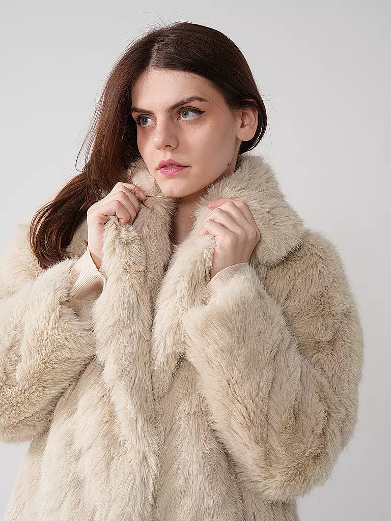 JAKKE | Mantel in Felloptik KATIE | Crema