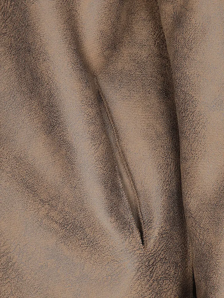 JOOP | Nome prodotto: Cappotto in pelliccia sintetica CIM
Marca: JOOP
Colore: marrone
Categorie: Moda, Donna

Lunghezza manica: Manica lunga
Materiale: Pelliccia sintetica, Poliestere / Poliammide
Tipo di collo: Collo alto
Motivo: Tinta unita
Vestibilità (capis | 