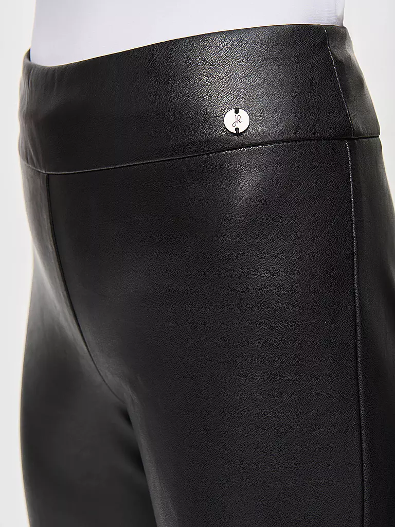 JOSEPH RIBKOFF | Pantaloni in similpelle bootcut fit 7/8 |