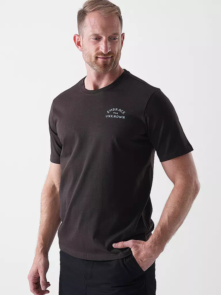 KNOWLEDGE COTTON APPAREL | T-Shirt BACKPRINT CAMP LIFE | 