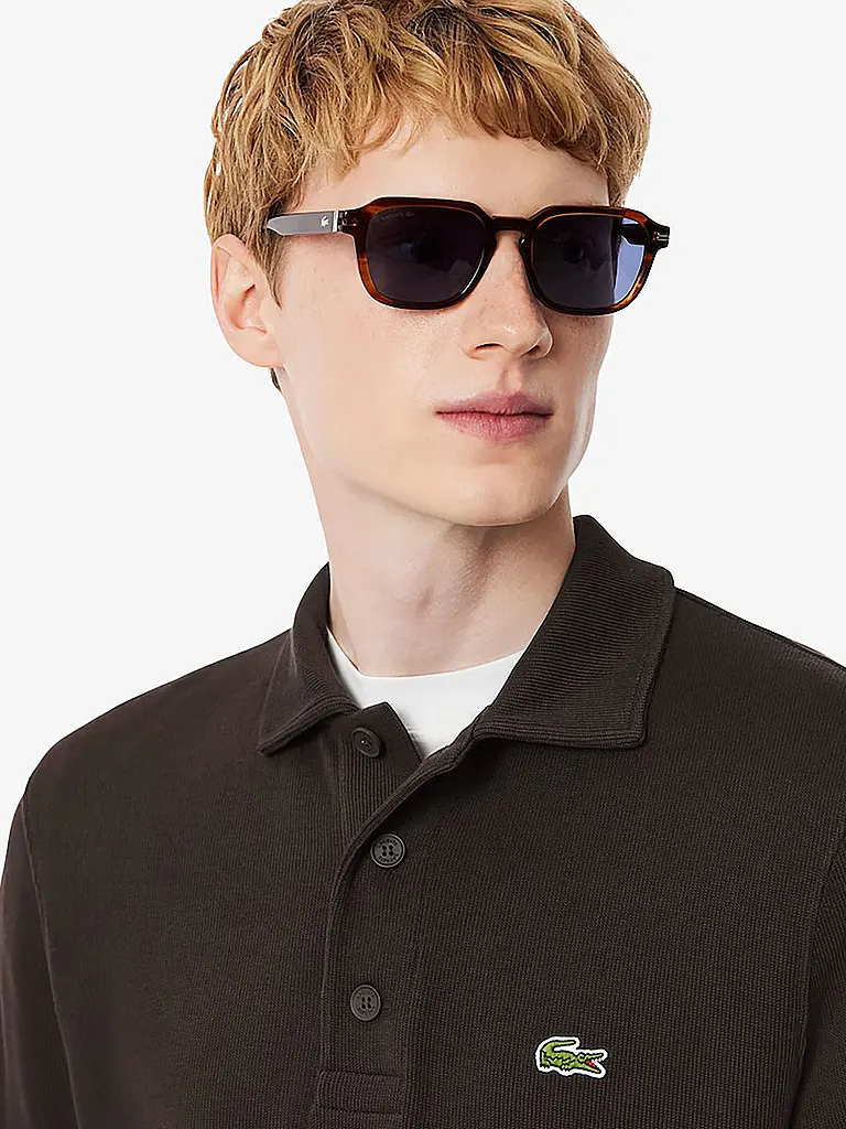 LACOSTE | Poloshirt
Marke: LACOSTE
Farbe: braun
Kategorien: Moda, Uomo
Lunghezza manica: Manica lunga
Materiale: Cotone
Tipo di colletto: Colletto polo
Motivo: Tinta unita
Vestibilità (capo di abbigliamento): Regular
Stile: Trendy
Dettagli: Logo |