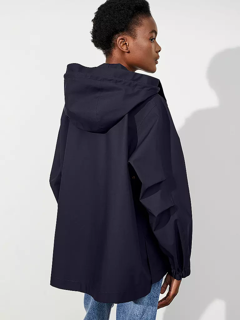 LANGER CHEN | Giacca KILLEEN
Marchio: LANGER CHEN
Colore: blu scuro
Categorie: Moda,Donna
Lunghezza manica: Manica lunga
Materiale: Cotone,Poliestere / Poliammide
Forma del colletto: Cappuccio
Motivo: Tinta unita
Vestibilità (capispalla): Ampia
Stile: Pure
Dettagli: |