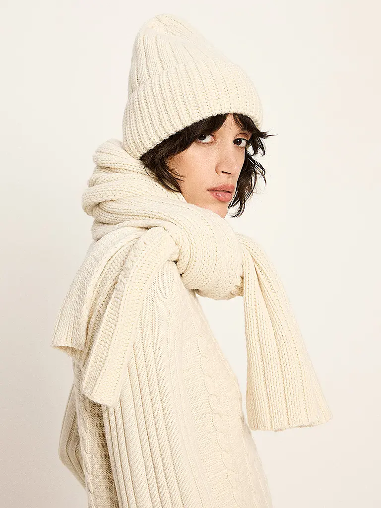 LANIUS | Mütze - Haube
Marke: LANIUS
Farbe: creme
Kategorien: Moda,Donna

Materiale: Lana vergine,Cotone
Motivo: Tinta unita
Stile: Pure | 