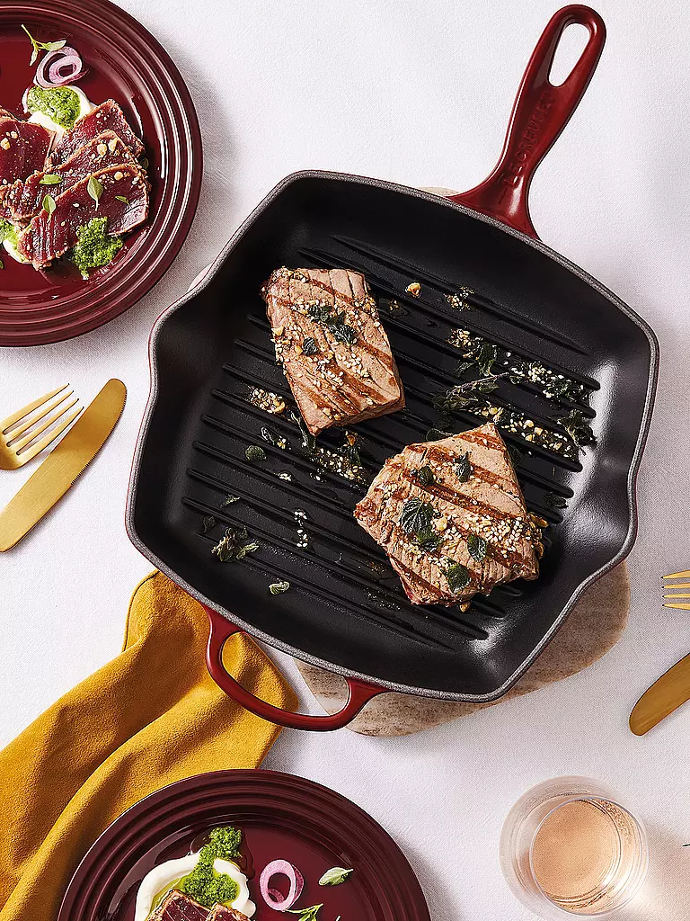 LE CREUSET | Grillpfanne quadratisch SIGNATURE 26x26cm Garnet | Rosso scuro