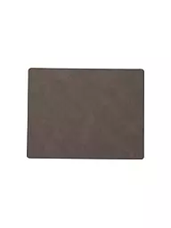 LIND DNA | Tavola da pranzo in pelle "Nupo" 35x45cm (Verde Oliva) | Marrone