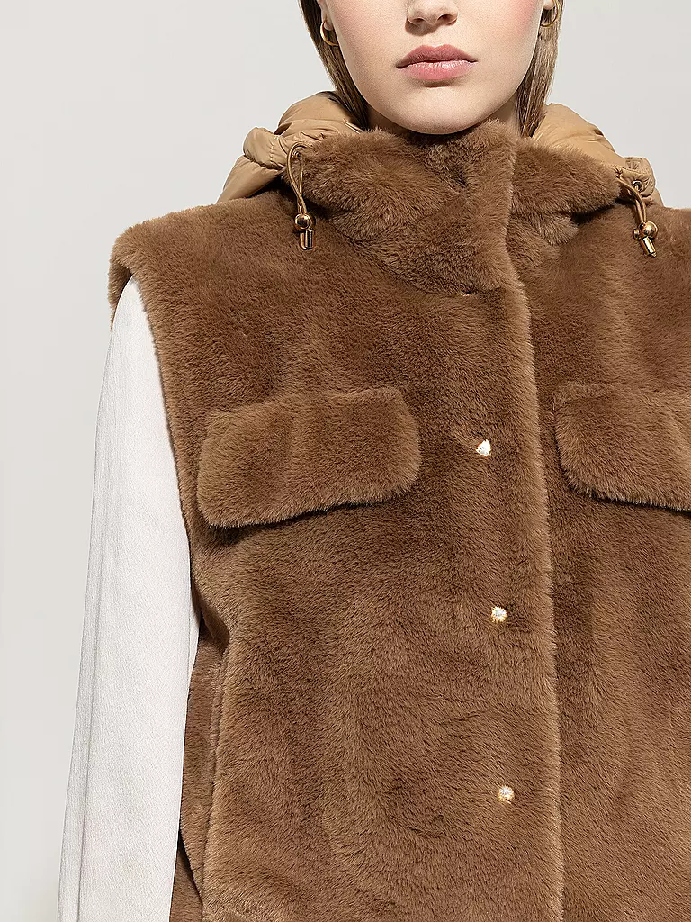 LUISA CERANO | Gilet in finta pelliccia | 