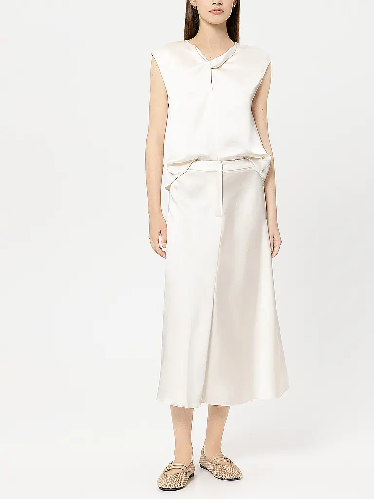 LUISA CERANO | Top | Crema