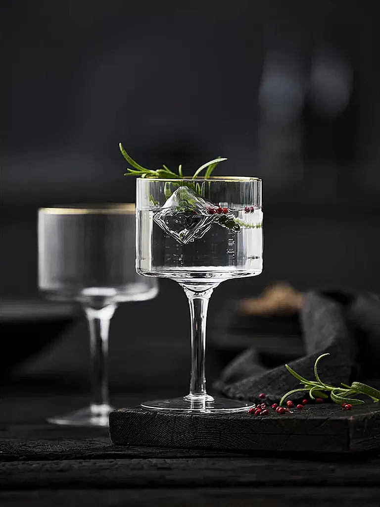 LYNGBY GLAS | Set di 4 bicchieri da Gin & Tonic con bordo dorato PALERMO 45cl | Trasparente