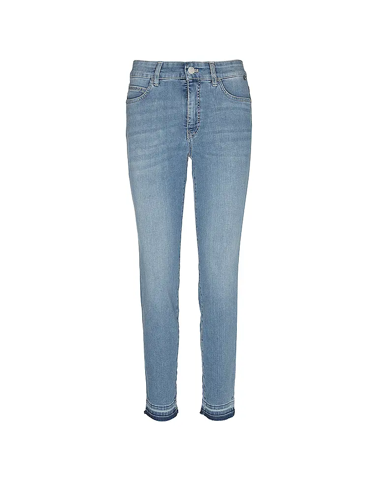 MARC CAIN | Nome prodotto: Jeans Slim Fit SILEA
Marca: MARC CAIN
Colore: blu
Categorie: Moda,Donna

Materiale: Denim,Cotone,Stretch
Motivo: Tinta unita
Lunghezza (Pantaloni/Jeans): Lunghezza 7/8
Stile: Glamour
Altezza vita: Vita alta
Dettagli: Tasche laterali,Strass | Blu