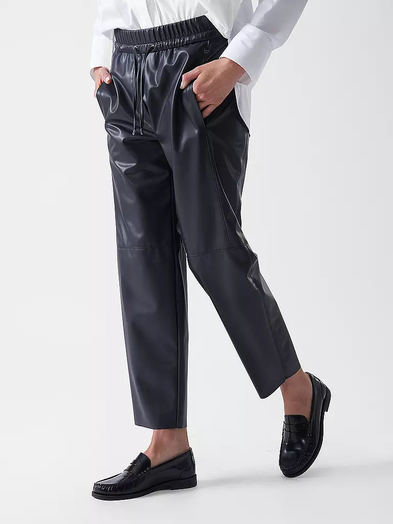 MARC CAIN | Pantaloni Jogging Fit in similpelle RANCHI | 