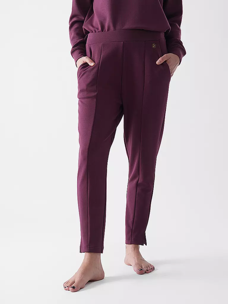 MEY | Pantaloni loungewear 7/8 PURE SOFTNESS boysenberry | 