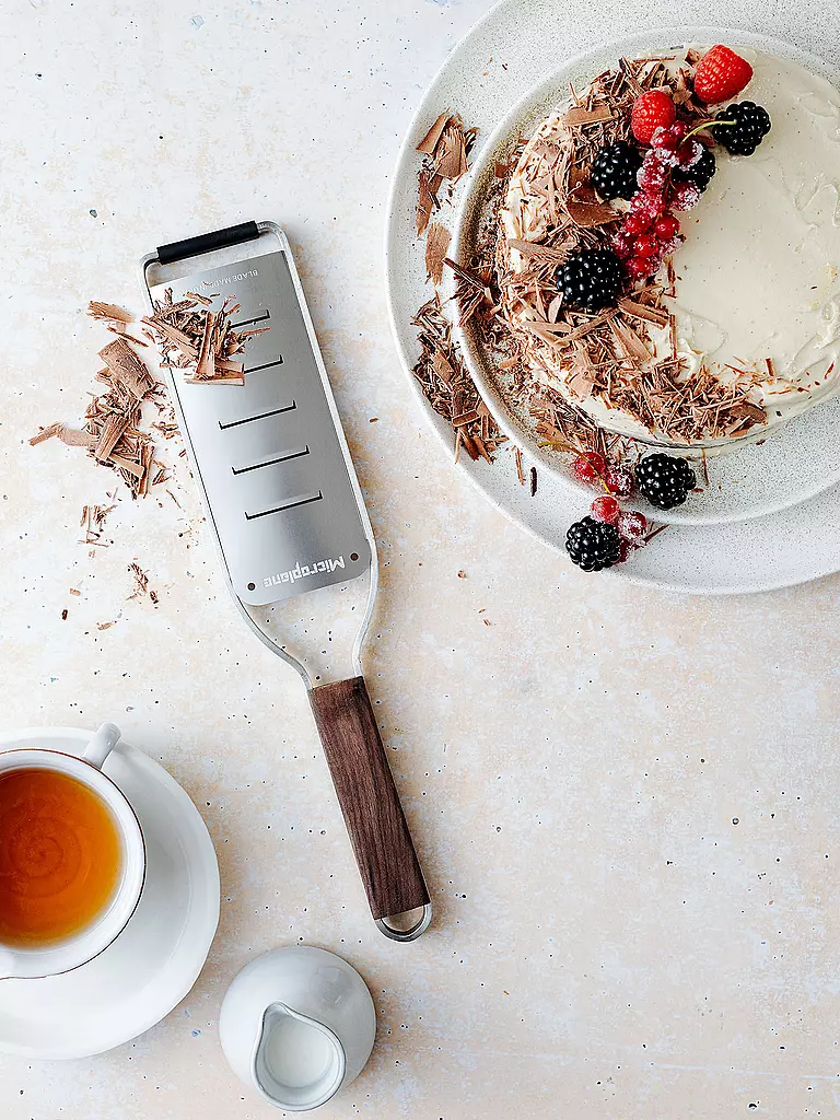 MICROPLANE | Grattugia - Raspa MASTER Noce |