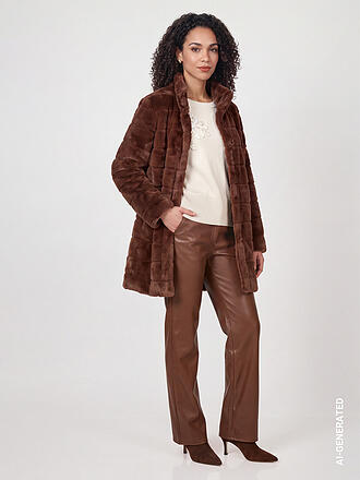 MONARI | Cappotto in pelliccia sintetica