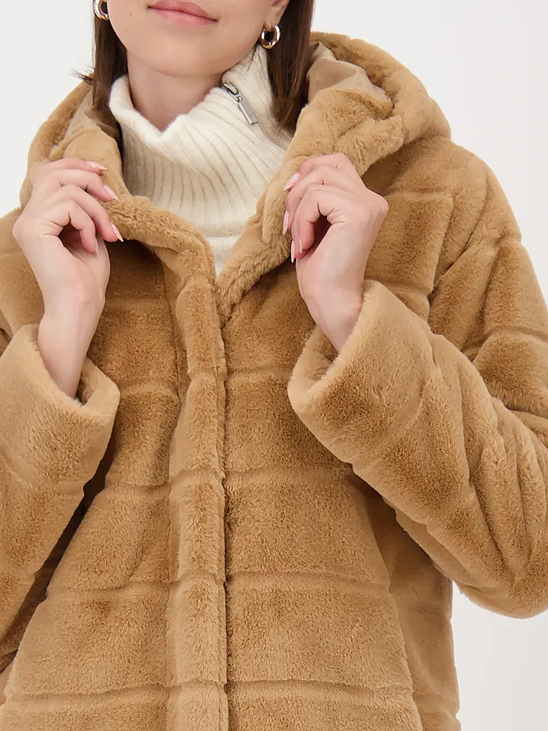 MONARI | Cappotto in pelliccia sintetica | 
