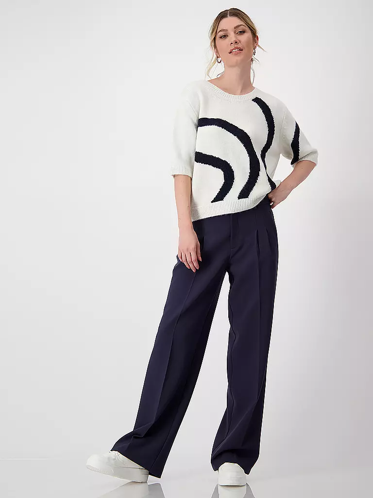 MONARI | Nome del prodotto: Pullover
Marca: MONARI
Colore: crema
Categorie: Moda,Donna
Tag: Taglie forti

Lunghezza manica: Maniche a 3/4
Scollatura: Girocollo
Materiale: Viscosa, misto
Motivo: Stampa
Vestibilità (capispalla): Regular
Stile: Glamour | Crema