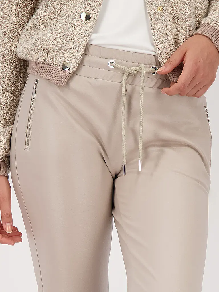 MONARI | Pantaloni effetto pelle | 
