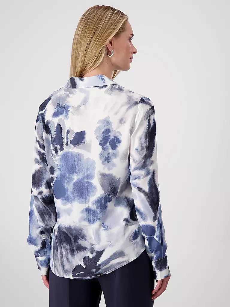 MONARI | Prodotto: Blusa
Marca: MONARI
Colore: blu
Categorie: Moda,Donna
Tag: Taglie forti

Lunghezza manica: Manica lunga
Materiale: Viscosa
Forma colletto: Colletto a camicia
Motivo: All-over,Fiorito
Vestibilità (capispalla): Regular
Stile: Glamour | Blu