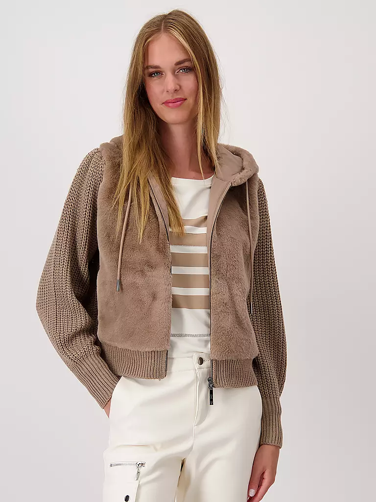 MONARI | Strickjacke in Felloptik | Beige
