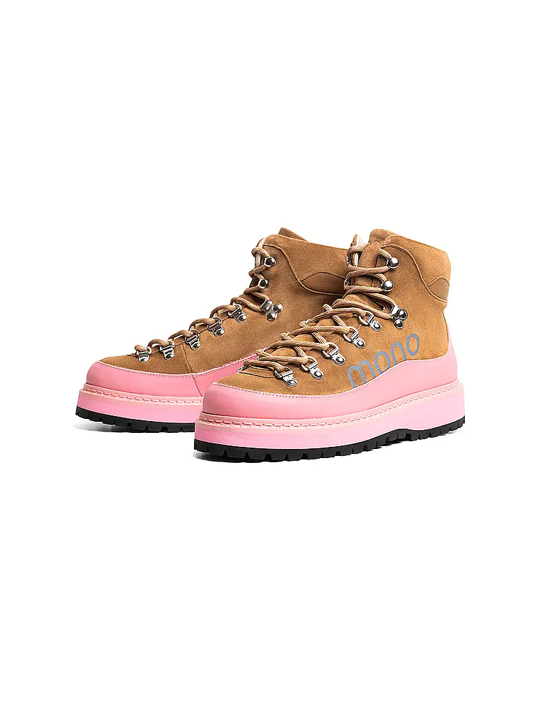 MONO | Schnürboots VIDDA
Marke: MONO
Farbe: camel
Kategorien: Moda, Donna
Tag: Taglie forti

Materiale: Pelle
Motivo: Logo
Altezza del tacco: Tacco basso | Cammello